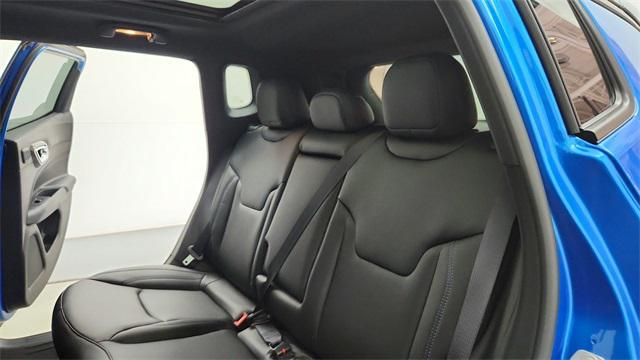 new 2025 Jeep Compass car, priced at $31,943