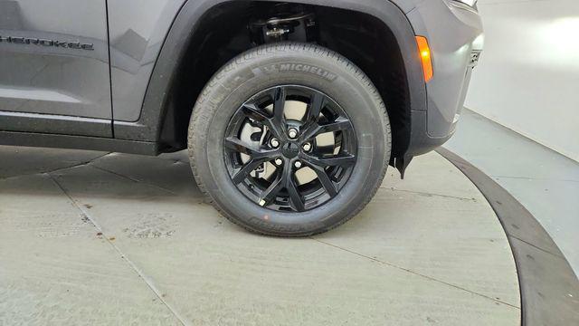new 2026 Jeep Grand Cherokee L car, priced at $46,541