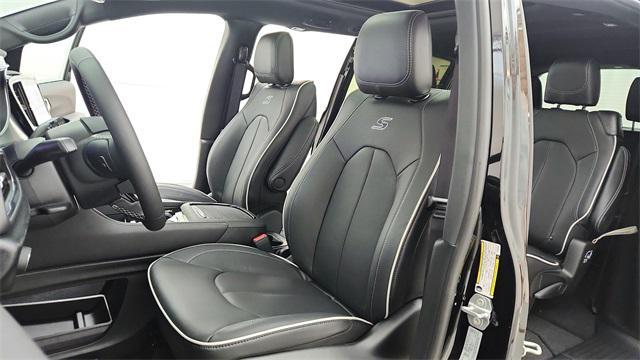 new 2026 Chrysler Pacifica car, priced at $46,740