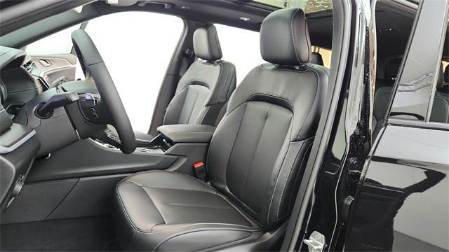 new 2025 Jeep Grand Cherokee L car, priced at $46,695