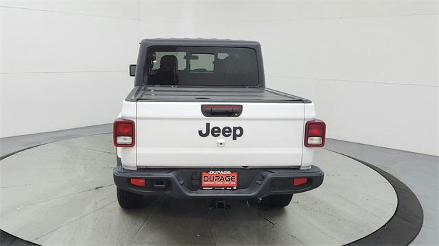 used 2022 Jeep Gladiator car, priced at $28,444