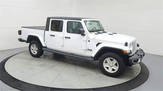 used 2022 Jeep Gladiator car, priced at $28,444