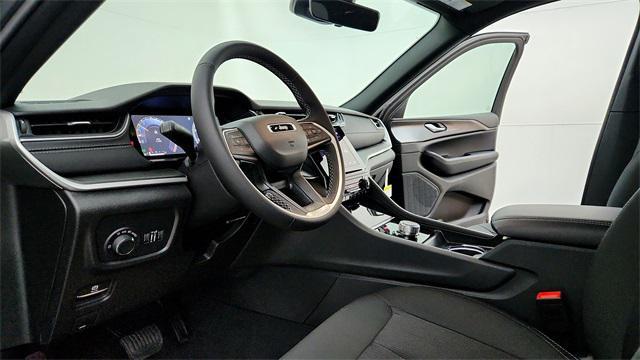 new 2025 Jeep Grand Cherokee car, priced at $35,046