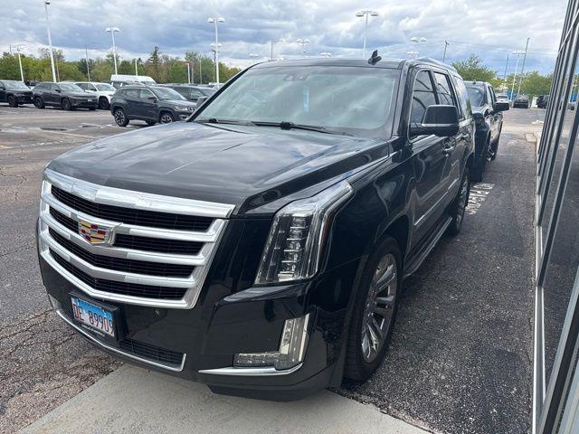 used 2018 Cadillac Escalade car, priced at $26,999