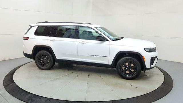 new 2026 Jeep Grand Cherokee L car, priced at $42,830