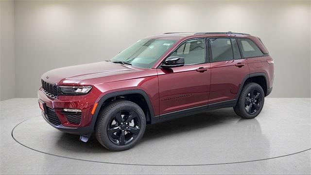 new 2025 Jeep Grand Cherokee car, priced at $40,934
