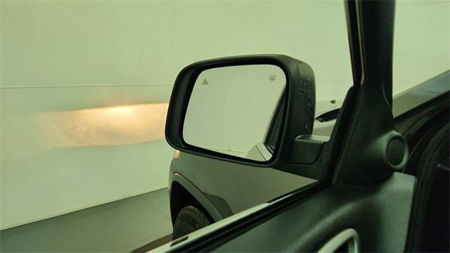 used 2021 Jeep Grand Cherokee car, priced at $19,500