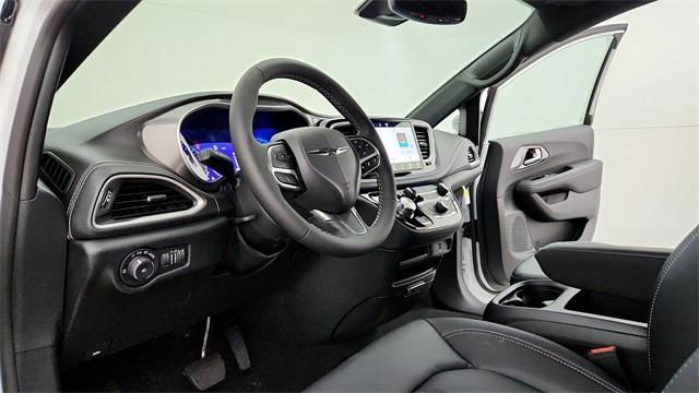 new 2026 Chrysler Pacifica car, priced at $43,085
