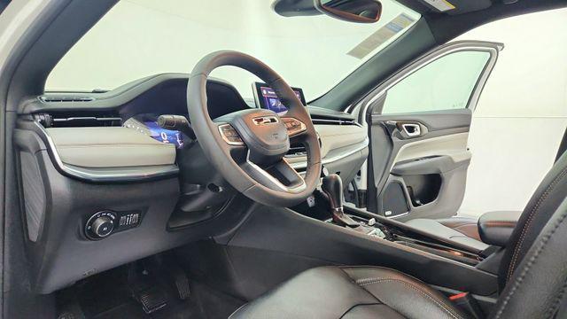 used 2023 Jeep Compass car, priced at $25,999