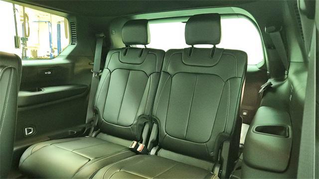 new 2026 Jeep Grand Cherokee L car, priced at $44,638