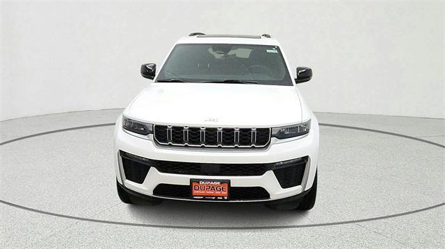 new 2026 Jeep Grand Cherokee car, priced at $44,257