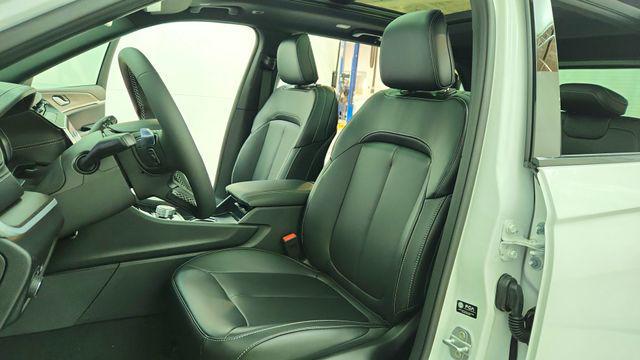new 2026 Jeep Grand Cherokee car, priced at $42,773