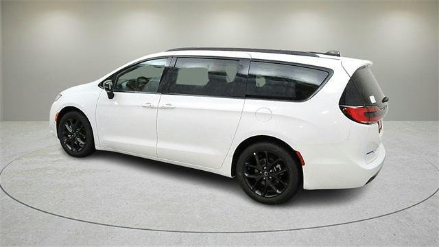 new 2026 Chrysler Pacifica car, priced at $46,740