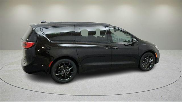 new 2026 Chrysler Pacifica car, priced at $46,740