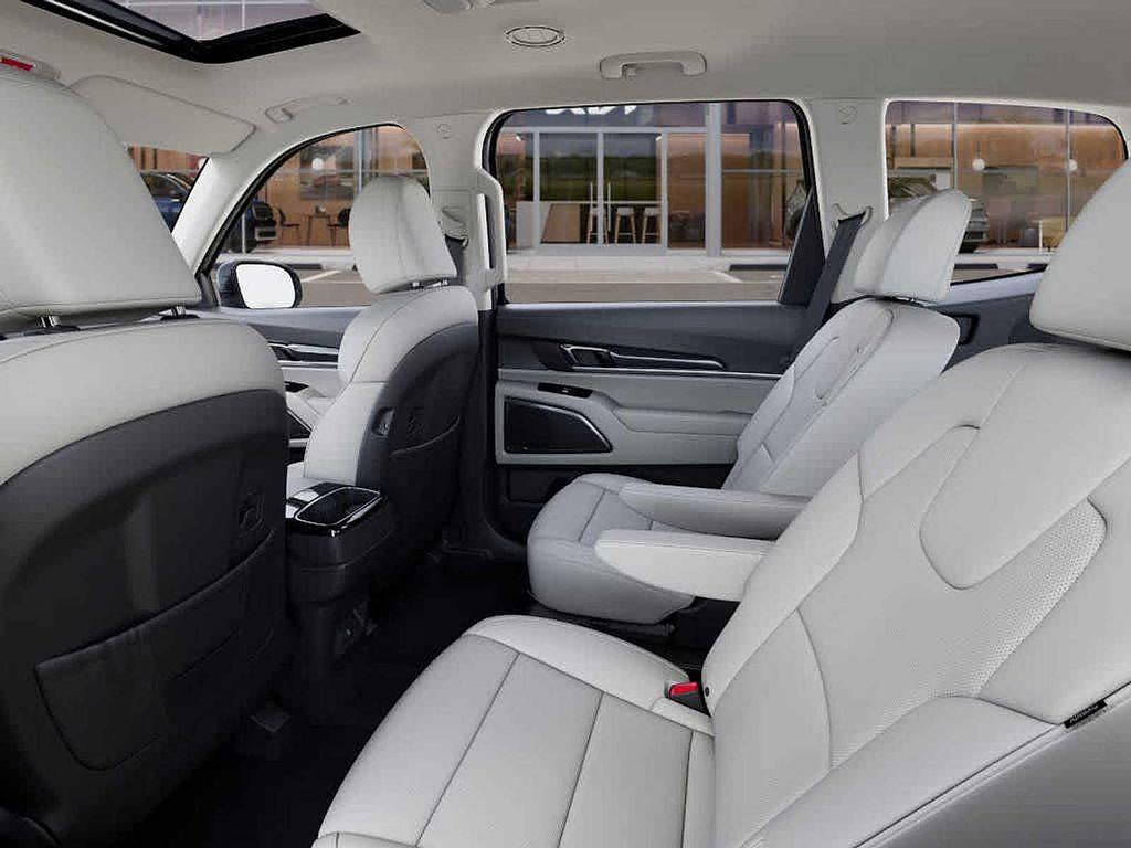 new 2025 Kia Telluride car, priced at $43,140