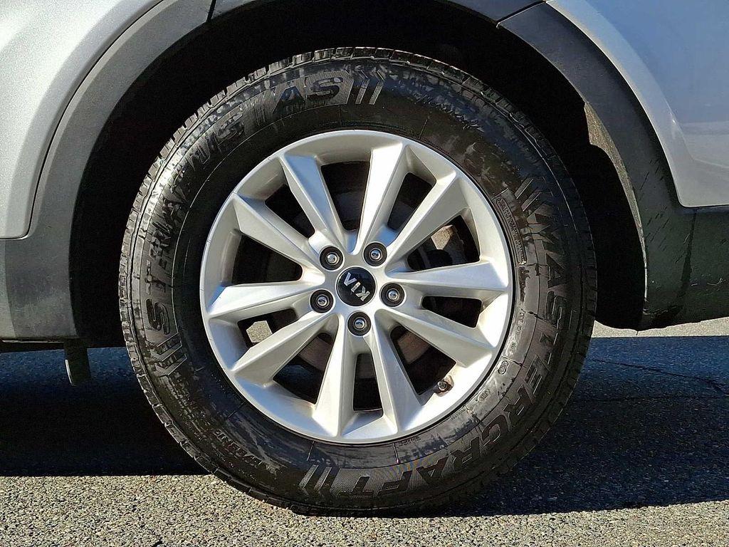 used 2020 Kia Sorento car, priced at $15,518