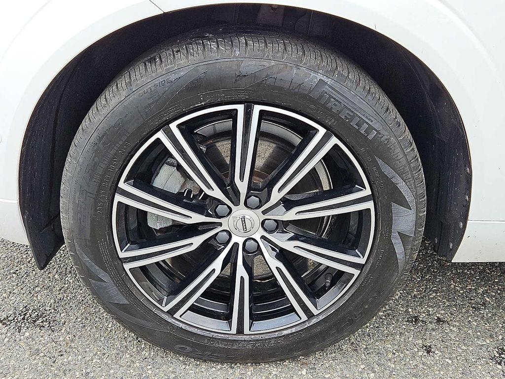 used 2021 Volvo XC60 car, priced at $25,263
