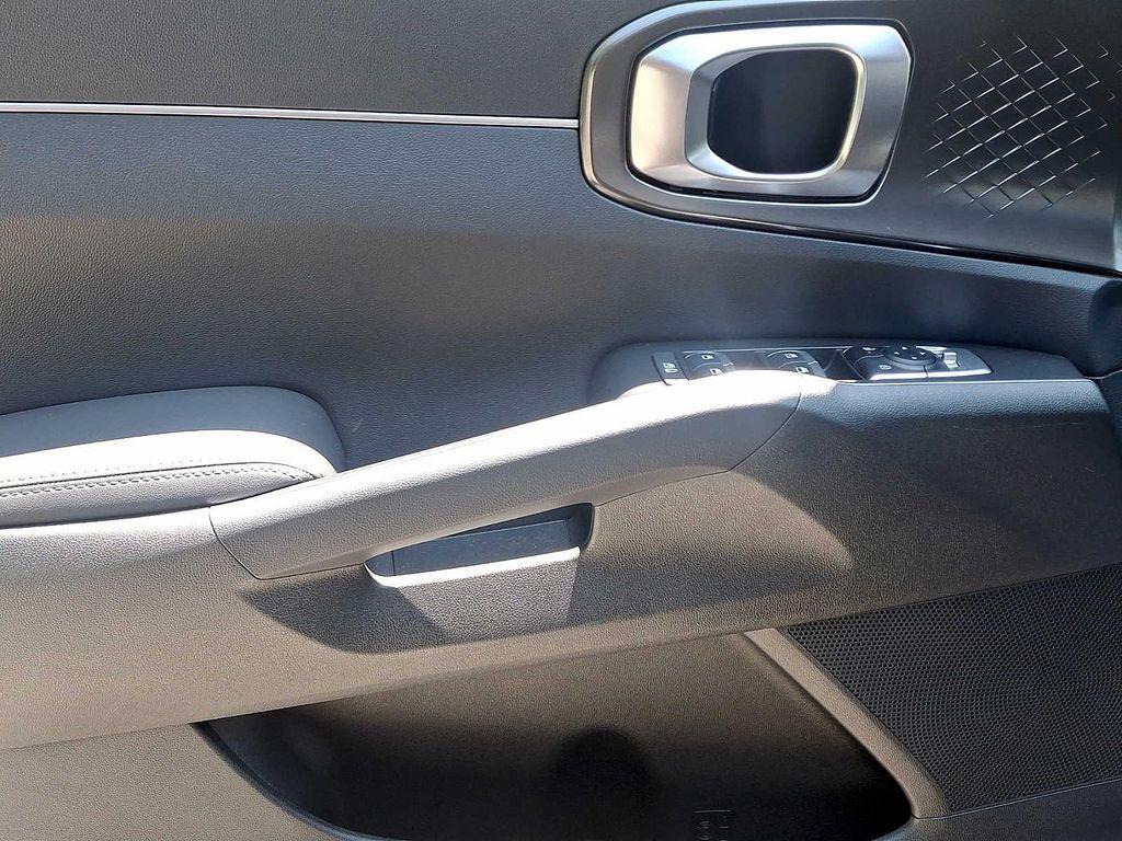 used 2026 Kia Sorento Hybrid car, priced at $37,266