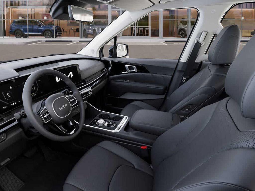 new 2026 Kia Carnival Hybrid car, priced at $55,395