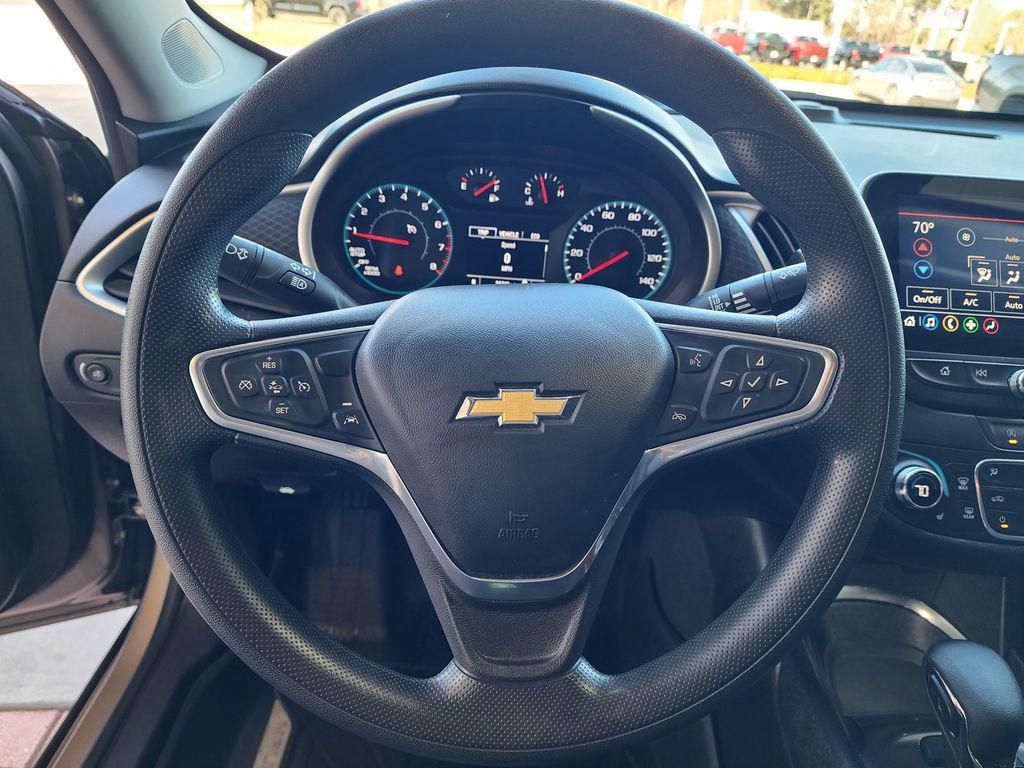 used 2023 Chevrolet Malibu car, priced at $18,994