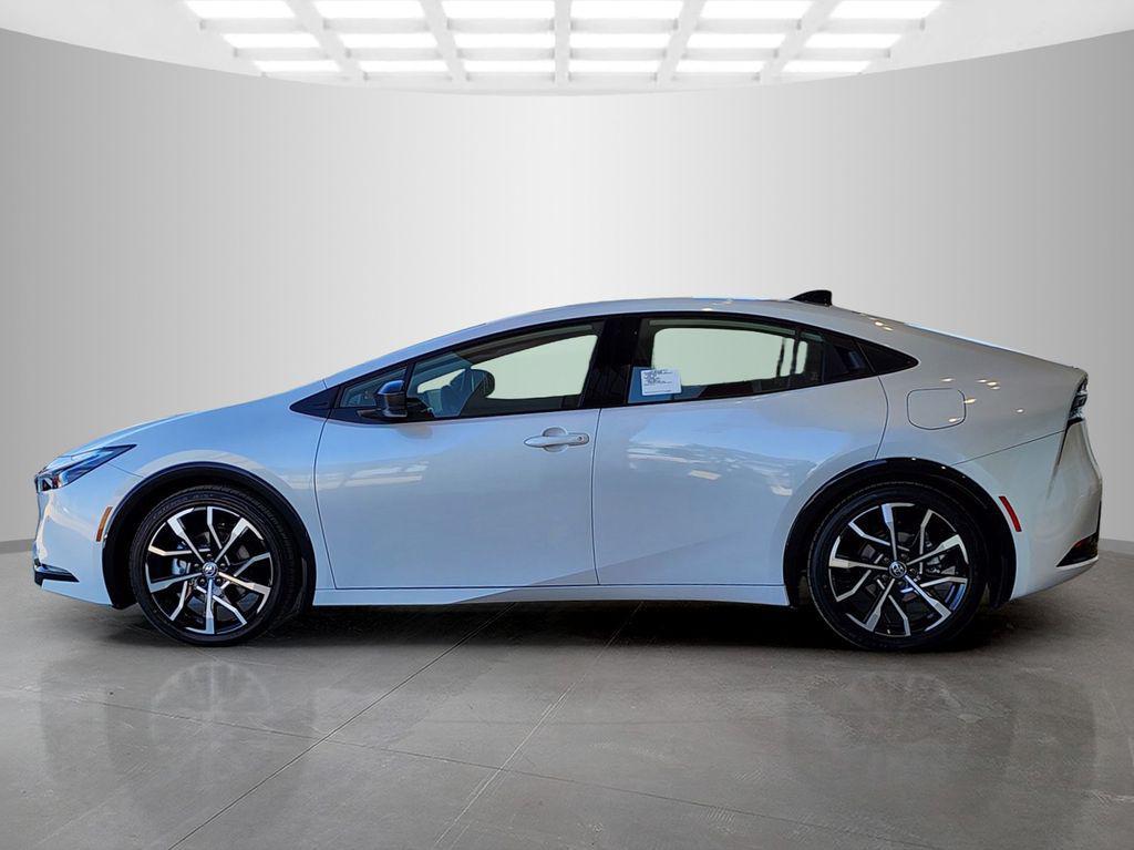 new 2026 Toyota Prius Plug-In Hybrid car, priced at $40,733