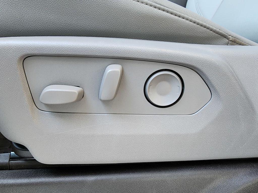 used 2024 GMC Sierra 1500 car, priced at $49,995