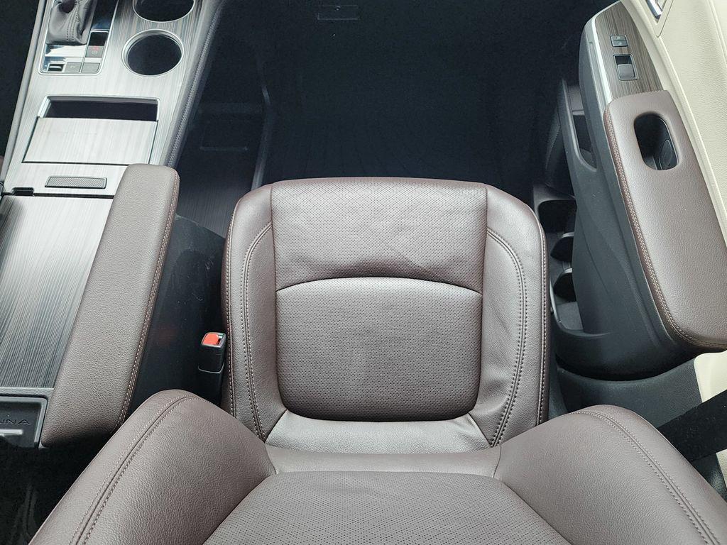 used 2022 Toyota Sienna car, priced at $41,994