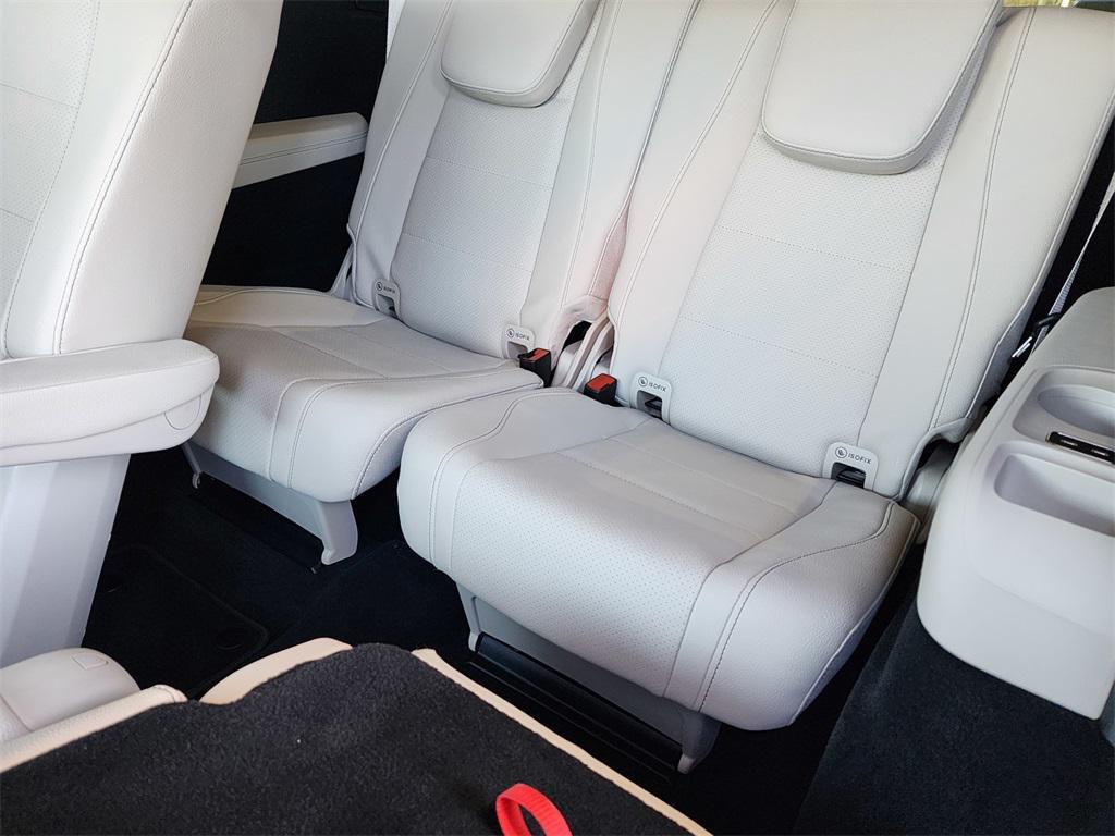 used 2024 Mercedes-Benz GLS 450 car, priced at $64,995