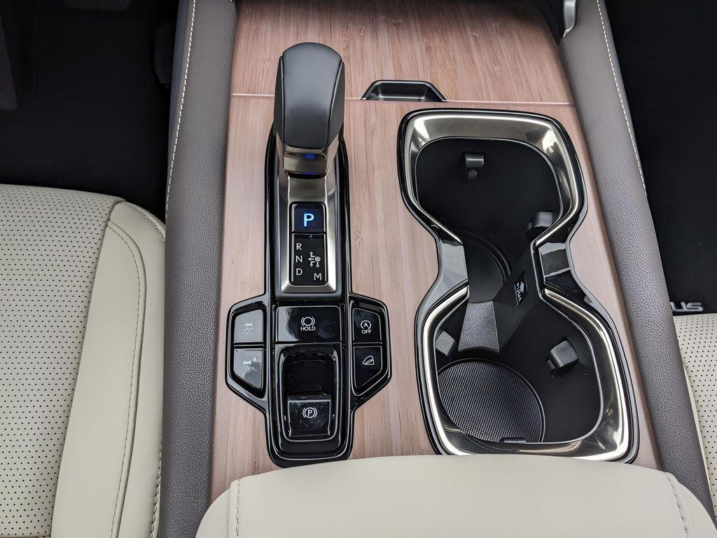 new 2025 Lexus RX 350 car, priced at $61,610