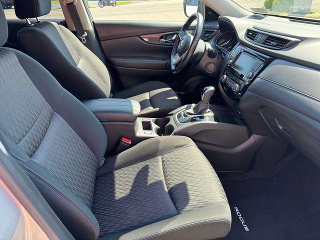 used 2020 Nissan Rogue car, priced at $15,980