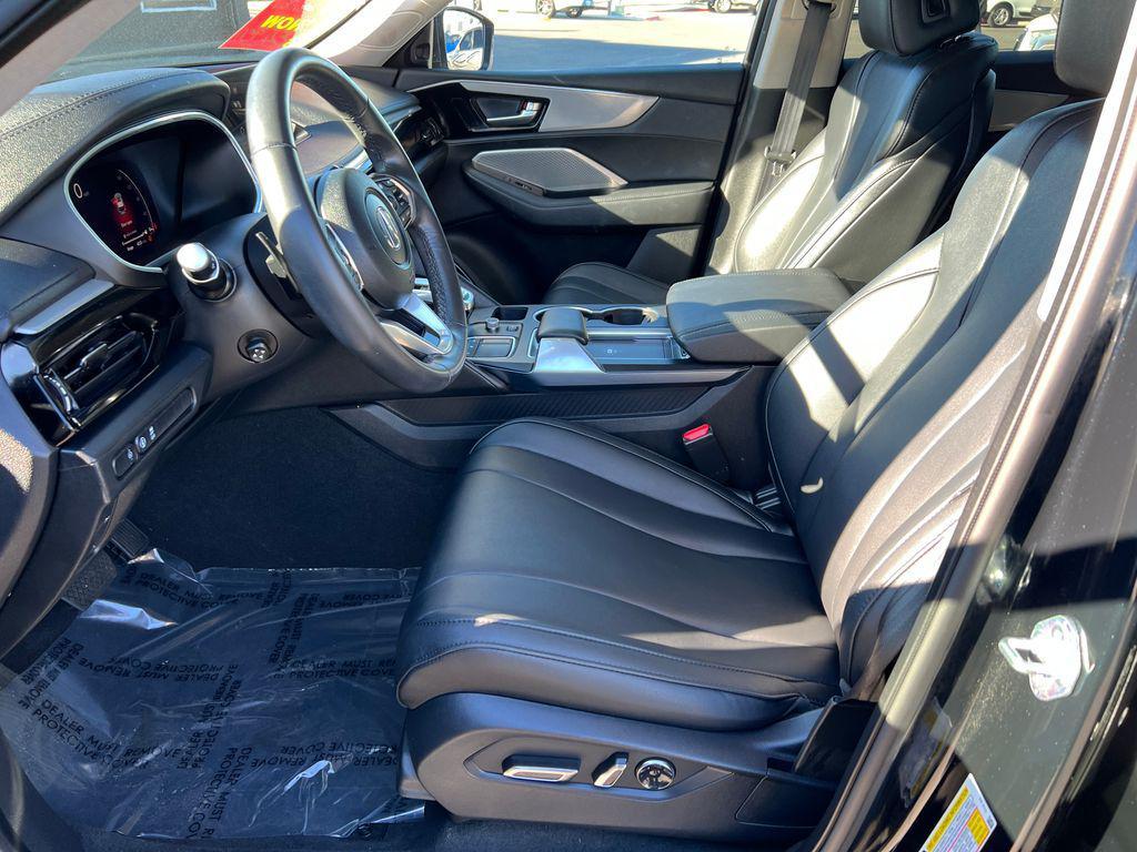 used 2024 Acura MDX car, priced at $31,950