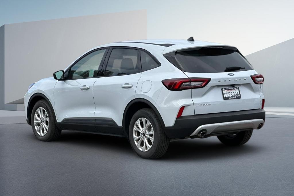 used 2025 Ford Escape car, priced at $21,333
