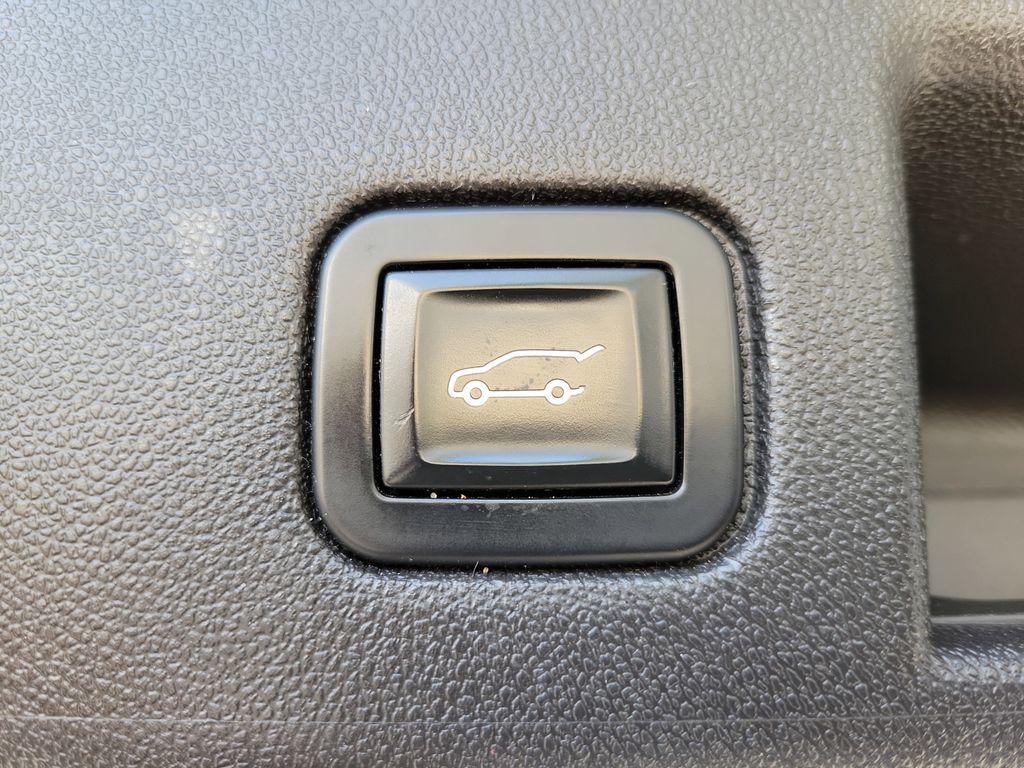 used 2018 Chevrolet Equinox car, priced at $15,999