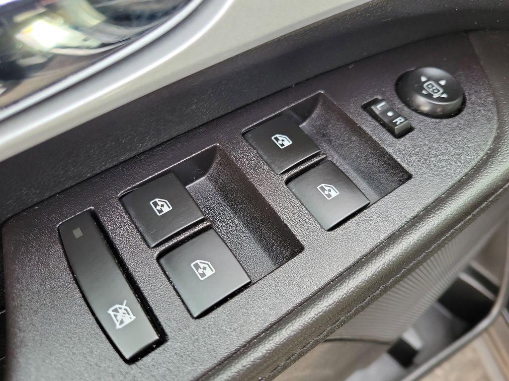 used 2016 Chevrolet Equinox car, priced at $10,999