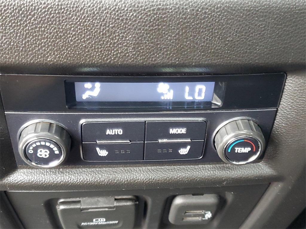 used 2020 Chevrolet Traverse car, priced at $19,967