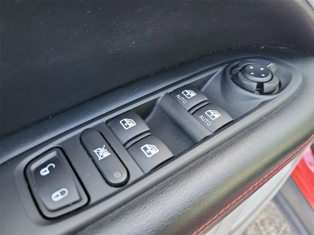 used 2019 Jeep Compass car, priced at $15,499