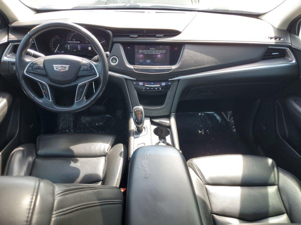 used 2017 Cadillac XT5 car, priced at $13,999