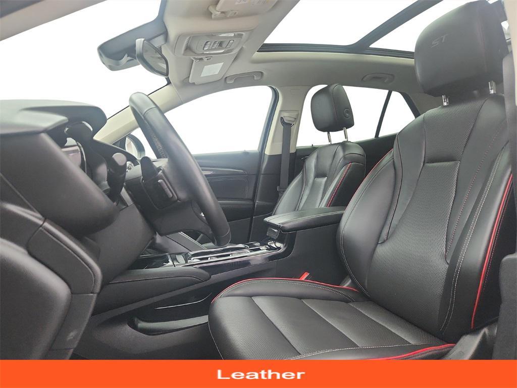 used 2022 Buick Envision car, priced at $23,899