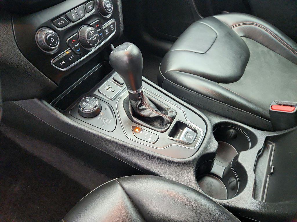 used 2019 Jeep Cherokee car, priced at $16,299