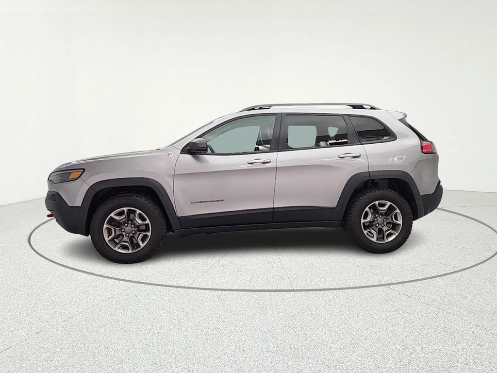 used 2019 Jeep Cherokee car, priced at $16,299