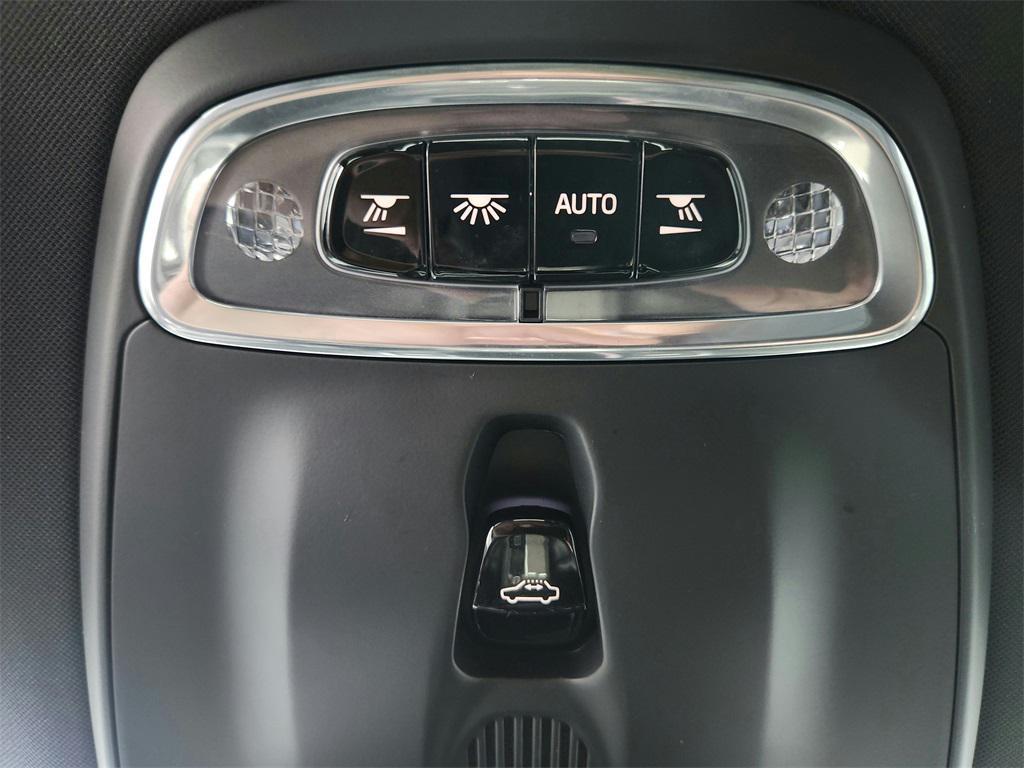 used 2020 Volvo XC90 car, priced at $24,477