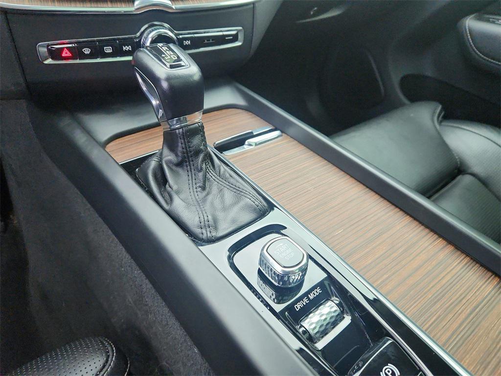 used 2019 Volvo XC60 car, priced at $22,888