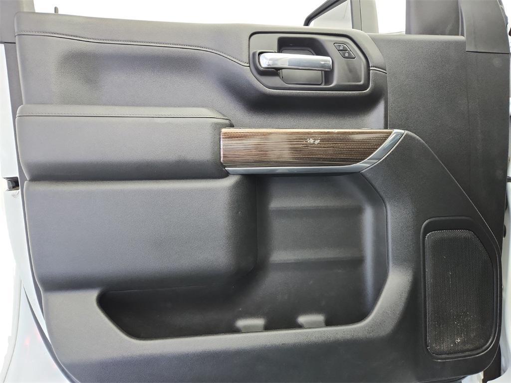 used 2021 Chevrolet Silverado 2500 car, priced at $31,999