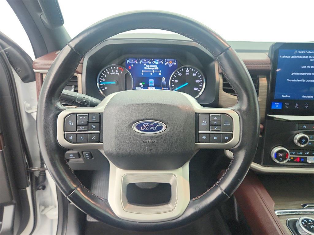 used 2023 Ford Expedition car, priced at $37,555