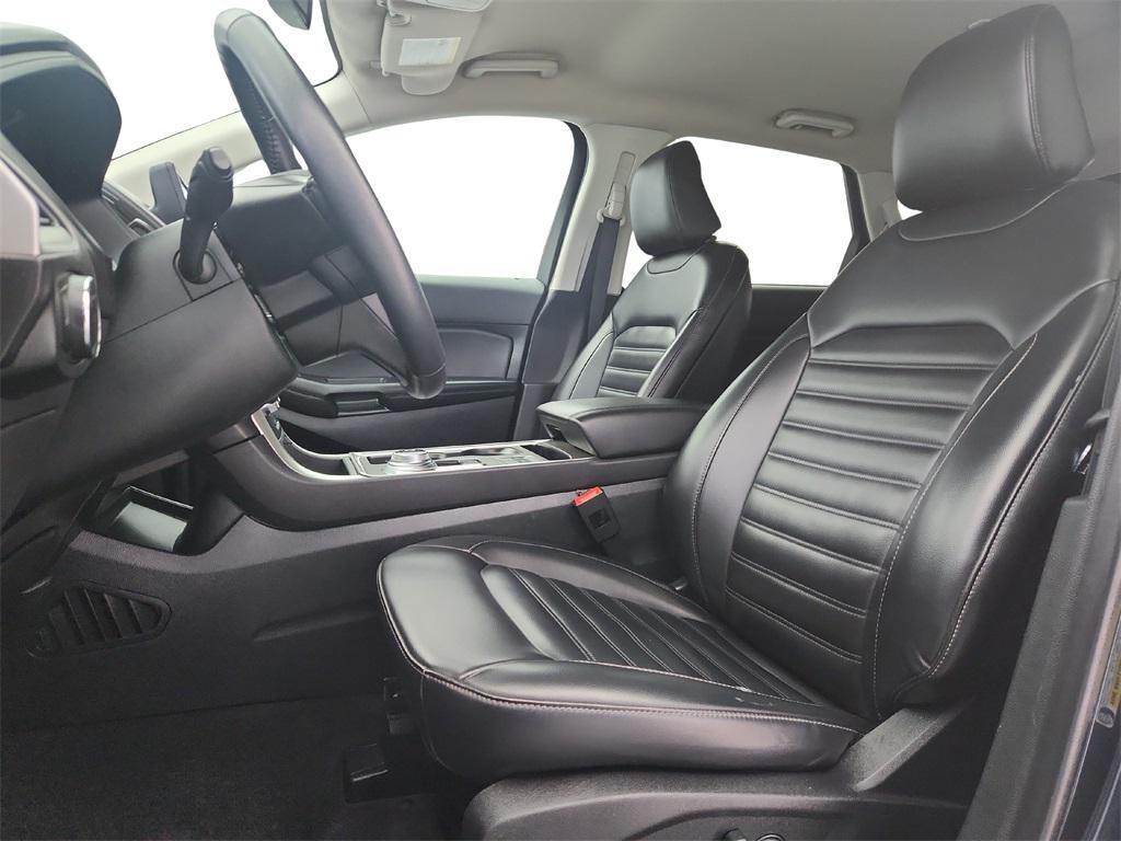 used 2024 Ford Edge car, priced at $20,399