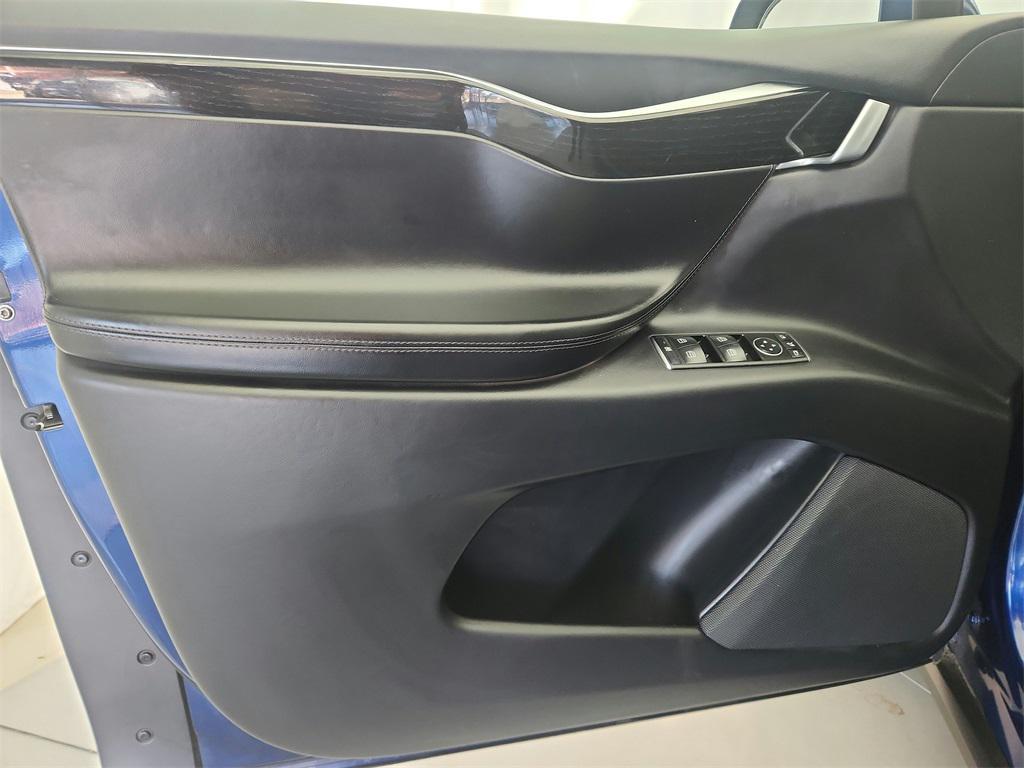 used 2017 Tesla Model X car, priced at $22,250