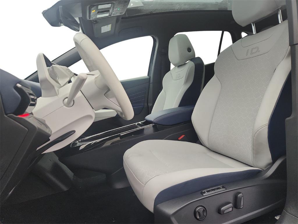 used 2023 Volkswagen ID.4 car, priced at $20,777