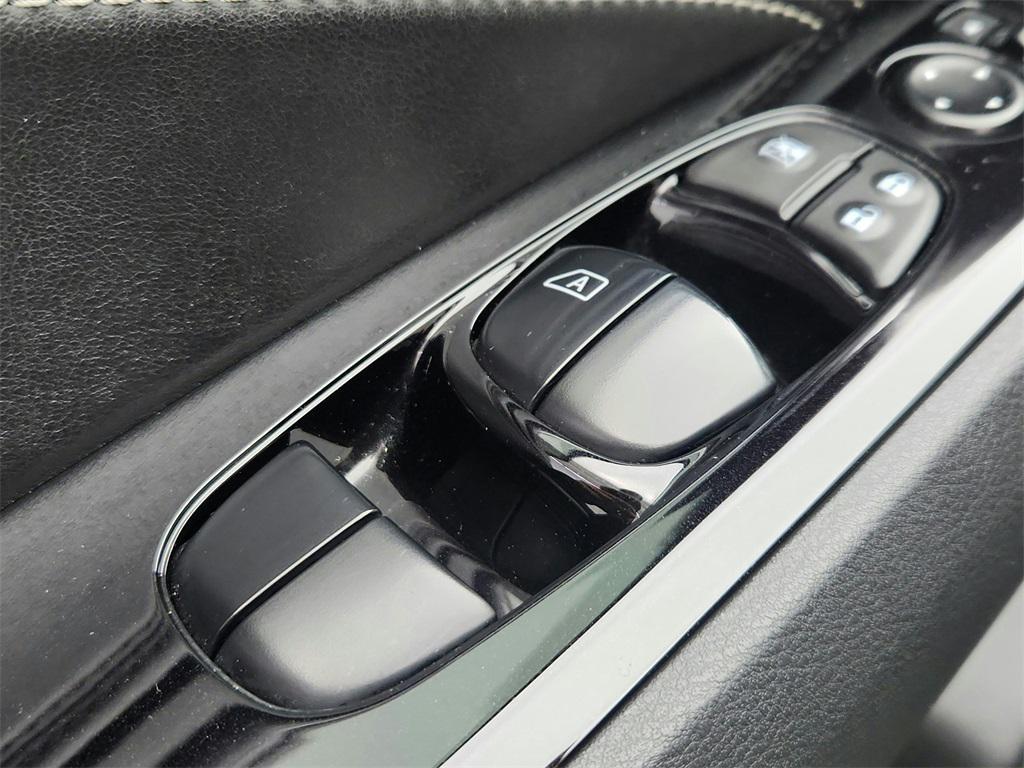 used 2022 Nissan Altima car, priced at $15,999