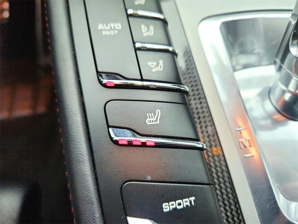 used 2015 Porsche Panamera car, priced at $30,777