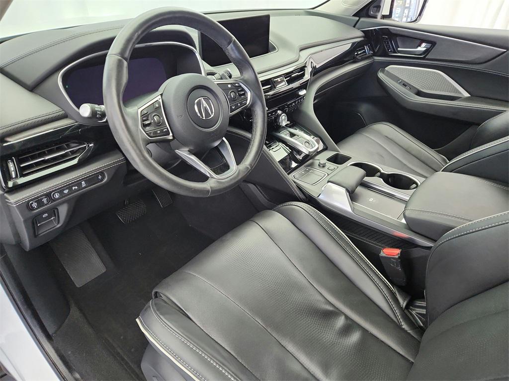used 2024 Acura MDX car, priced at $46,900
